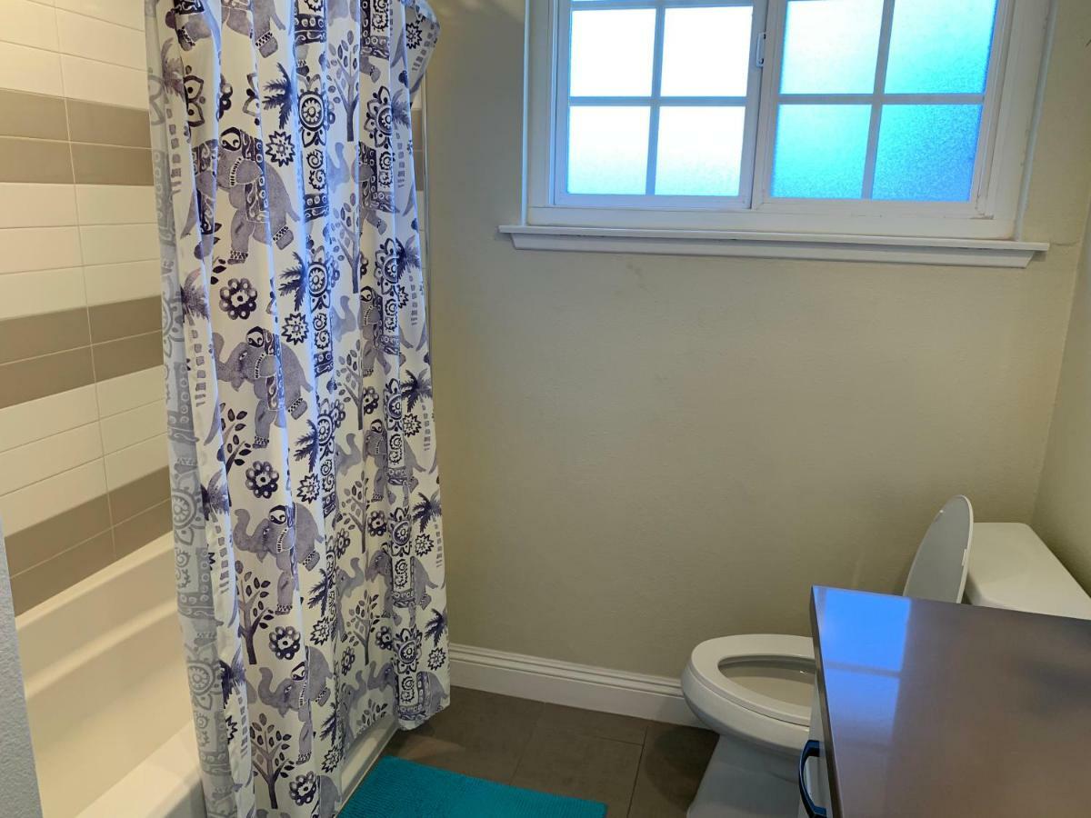 Lovely Room In Private House Near Disneyland Anaheim Extérieur photo