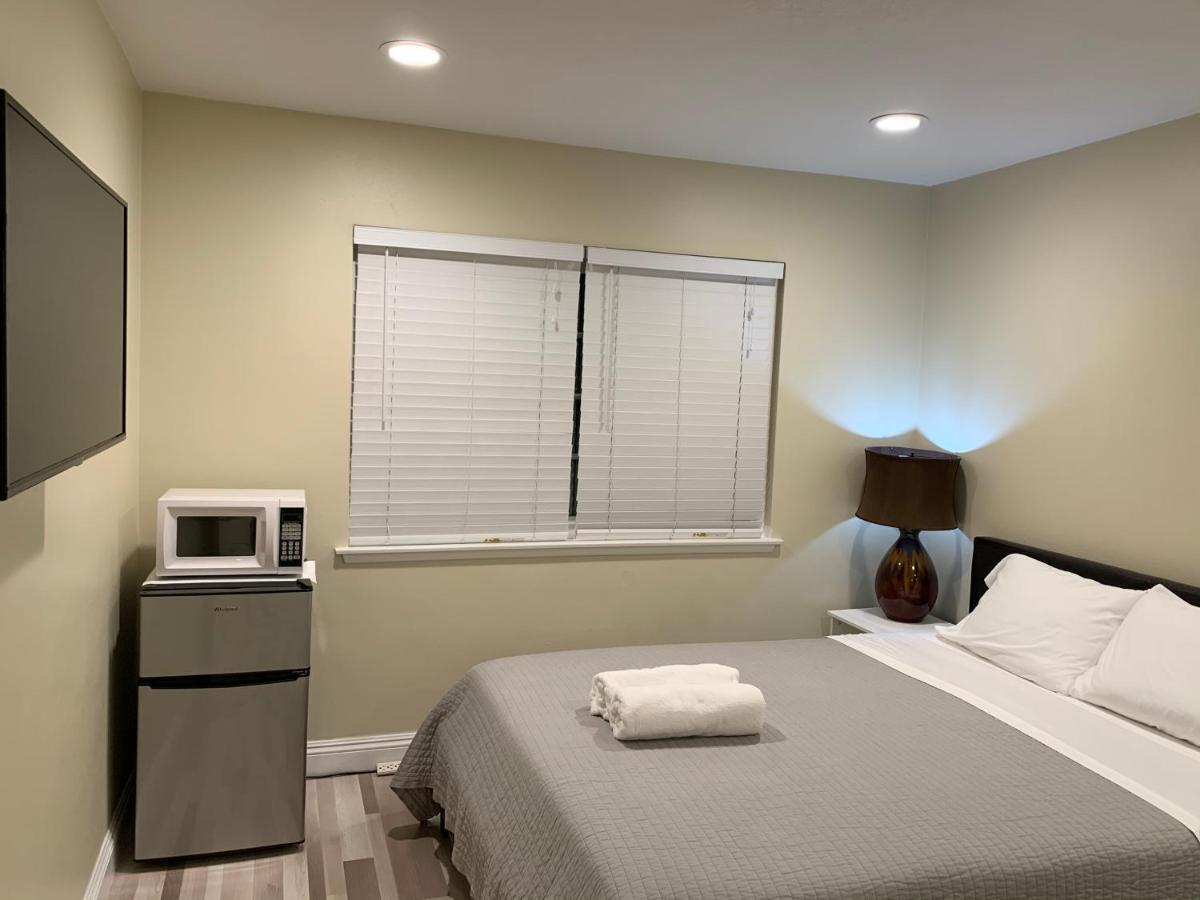 Lovely Room In Private House Near Disneyland Anaheim Extérieur photo