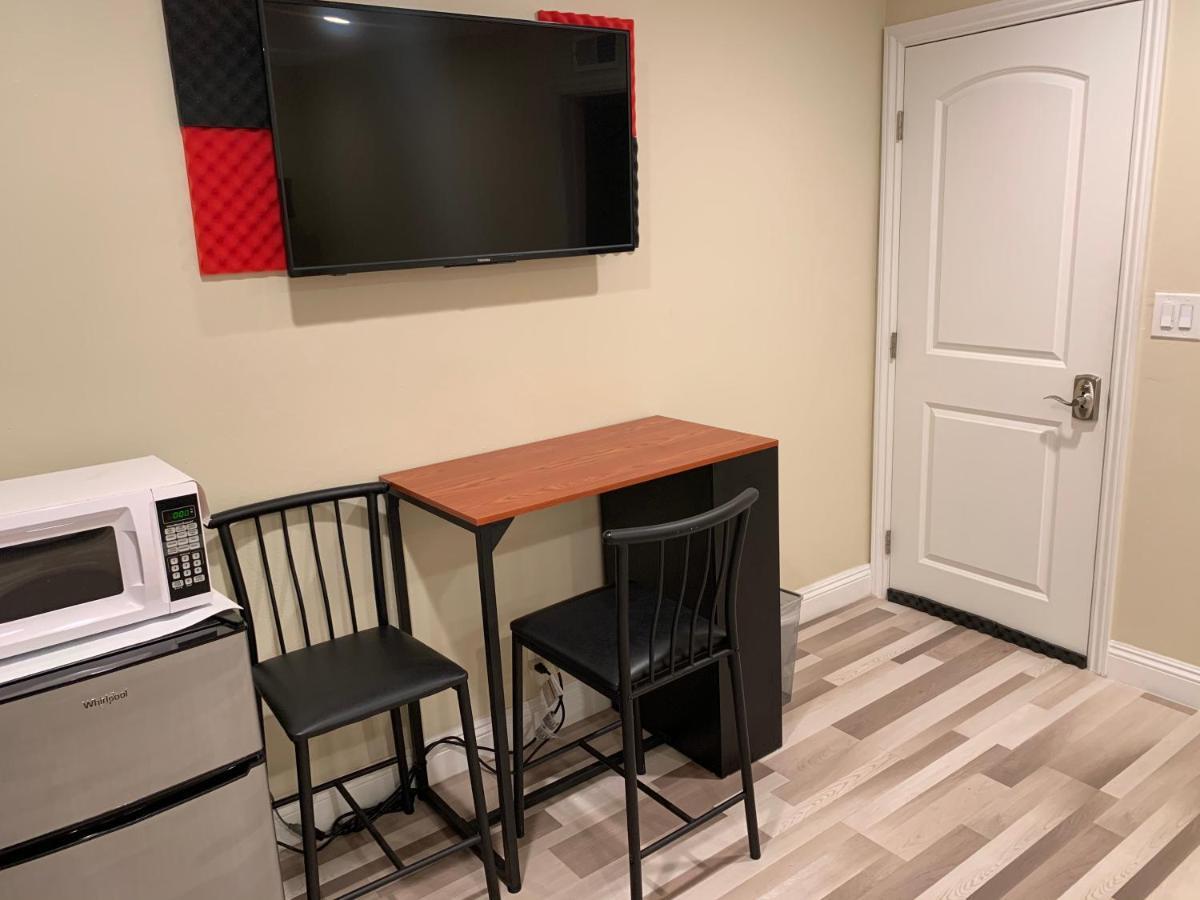 Lovely Room In Private House Near Disneyland Anaheim Extérieur photo